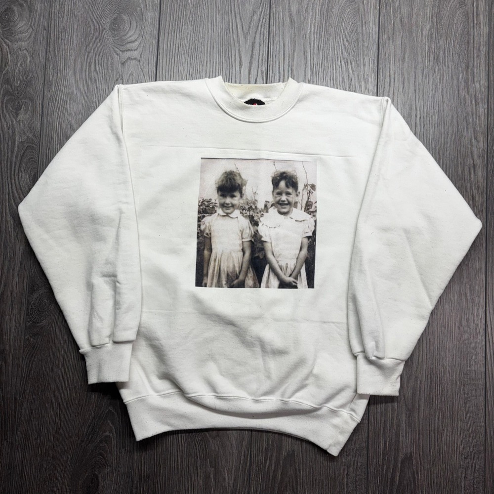Vintage Portrait Photo White Graphic Sweatshirt Youth Large 14-16 USA Made
